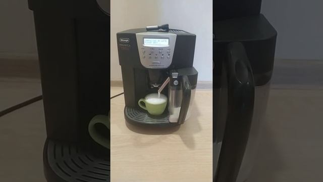 Delonghi Magnifica Pronto Cappuccino смотреть онлайн