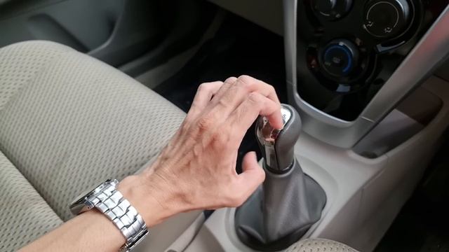 In Depth Tour Toyota Vios G M/T [XP90] Facelift (2010) - Indonesia смотреть онлайн