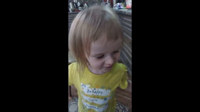 Как расчесать волосы ребенку