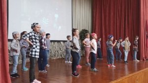 "Песенка Бармалея". Музыка - Г.Фиртич, слова - К.Чуковский.