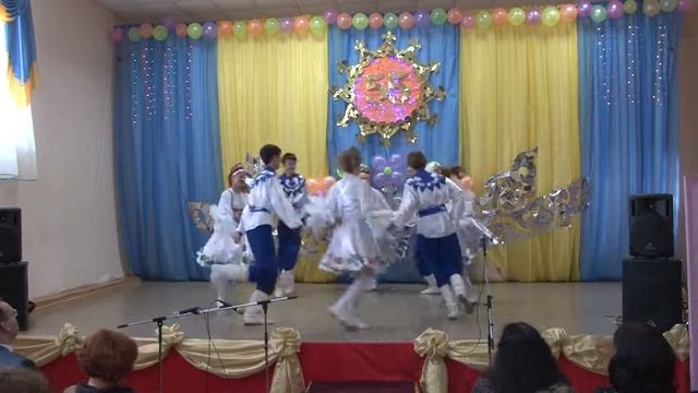 Танец "Калинка" - Школьный ансамбль "Томирис" смотреть онлайн