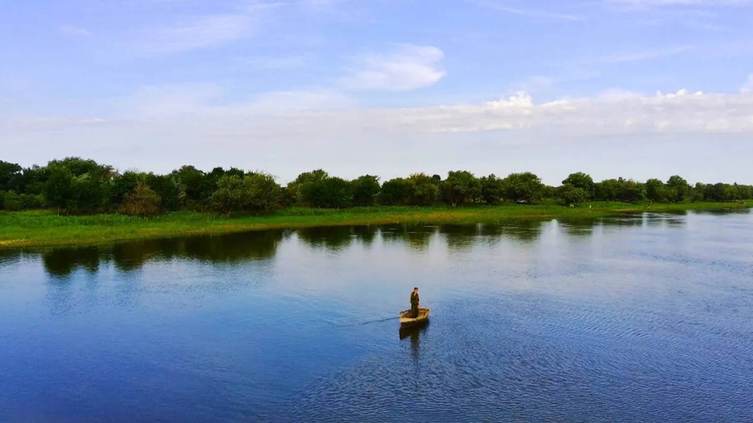 Наглость рыбаков поджопников поставила в тупик Рыбалка в Астрахани на сазана и сома В дельту с женой смотреть онлайн