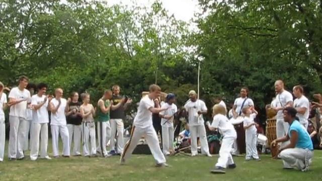 CAPOEIRA - КАПОЭЙРА. B Берлине смотреть онлайн