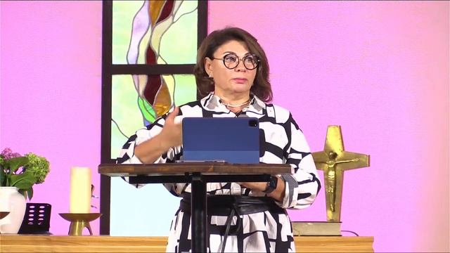 Маргарита Сенокосова | Конференция «Жизнь в сверхъестественном» | Женское служение 15.09.2023 смотреть онлайн