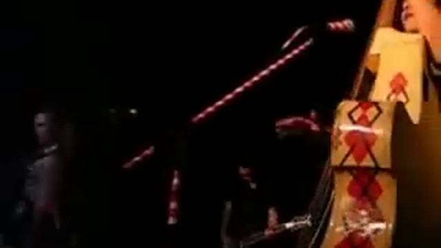 the horrorpops - walk like a zombie смотреть онлайн