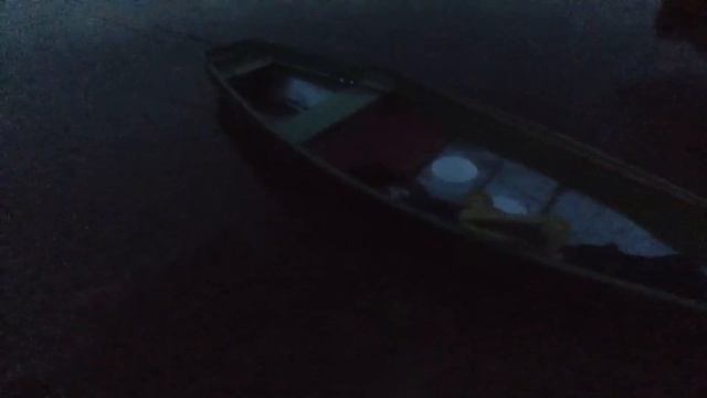 Яхта а ни лодка,научил собаку плавать,гудрон или резиновая краска, чем обработать деревянную лодку смотреть онлайн