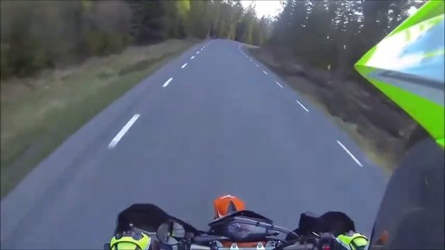 KTM 690 SMC R на трассе