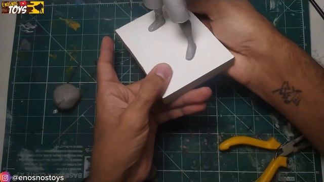 Modelagem do zero: modelei em polymer clay um Sketch turner do jogo comix zone смотреть онлайн