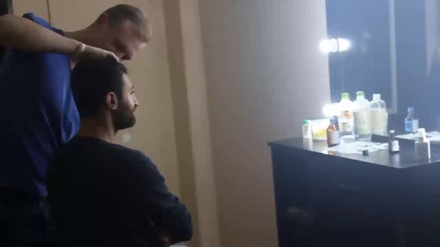Оформление мужских бровей от Boyko Brothers смотреть онлайн