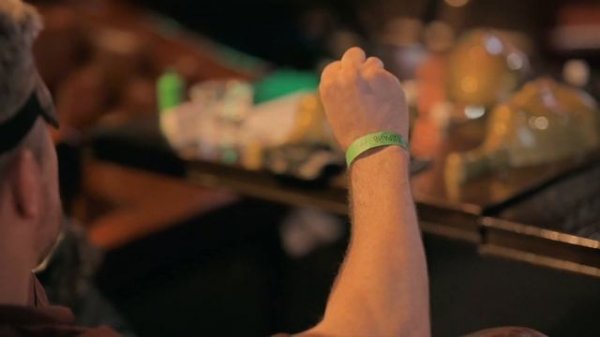 Игры в Мафию в Москве в ресторане The Fox Pub с Mafia Drive. Мафия Драйв - больше, чем игра