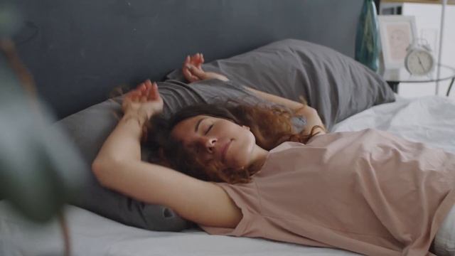 "Тебе покорной?" СТИХИ ДЛЯ ДУШИ. Автор: Анна Ахматова. Исполнение и монтаж: Татьяна Шади смотреть онлайн