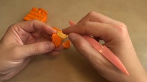 Золотая рыбка из пластилина.