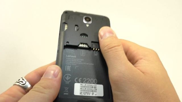 Видео обзор смартфона Lenovo A1010 8 Гб черный смотреть онлайн