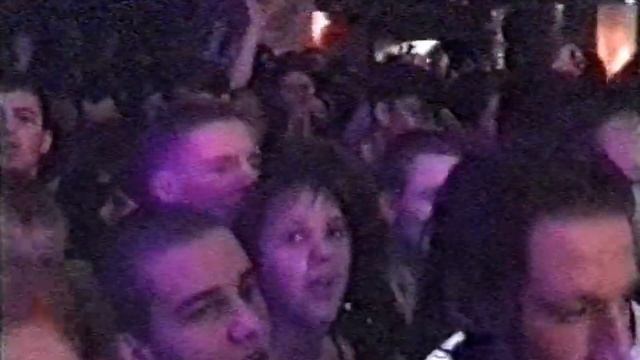 Король и Шут - Злодей и шапка (R-CLUB) 04.02.2000 *50fps* смотреть онлайн