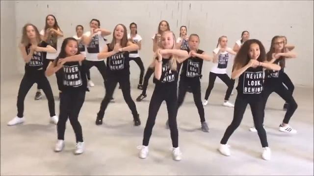 EGO Willy William Easy Kids Dance Choreography Fitness tiko bidzishvili смотреть онлайн