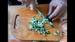 Салат из стеблей сельдерея