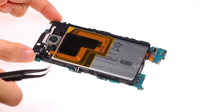 Sony Xperia XZ2 Compact Battery Repair Guide смотреть онлайн