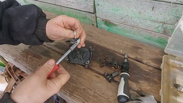 Взял старый компрессор от холодильника и делаю самоделку. Идея для авто. Компрессор для автомобиля. смотреть онлайн