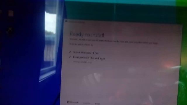 I converted Windows 10 install.wim to Windows 11 22H2 install.wim and It's letting me to upgrade it смотреть онлайн