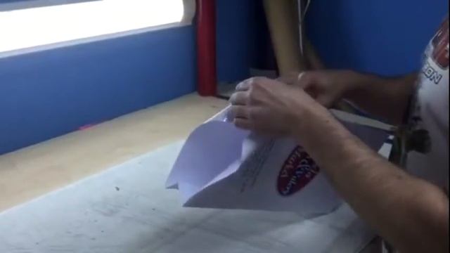 Сбор бумажного пакета смотреть онлайн