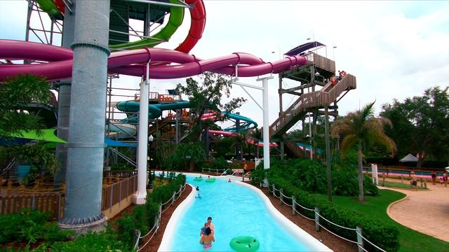 Adventure Island Water Park, Tampa, Florida | Full Walking Tour смотреть онлайн