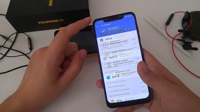 Обзор POCOPHONE F1 vs Xiaomi Redmi Note 5 ? Сравнение ?Стоит ли переплачивать ? смотреть онлайн