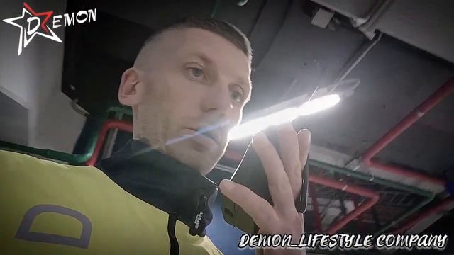 Давно прошли те времена, когда крестьяне «ломали шапку» перед помещиком смотреть онлайн