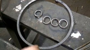 КОВАНЫЯ ИЗДЕЛИЯ.ПРОСТАЯ ЖЕЛЕЗНАЯЯ (FORGING)ЦВЕТОЧНИЦА