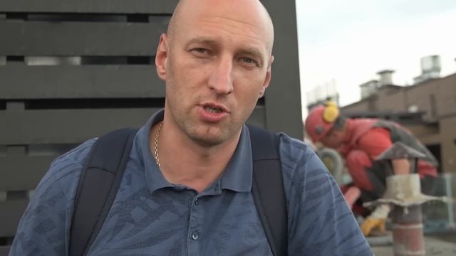 Убрать крышку вентиляционной шахты. Из-за запаха? смотреть онлайн