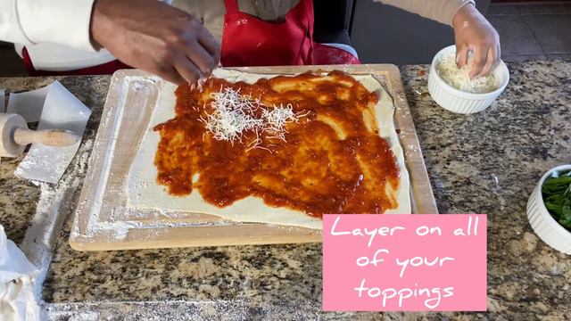 Easy Toddler Meal Ideas: Pizza Pinwheels | Cooking with Kids | Developmental Activities смотреть онлайн