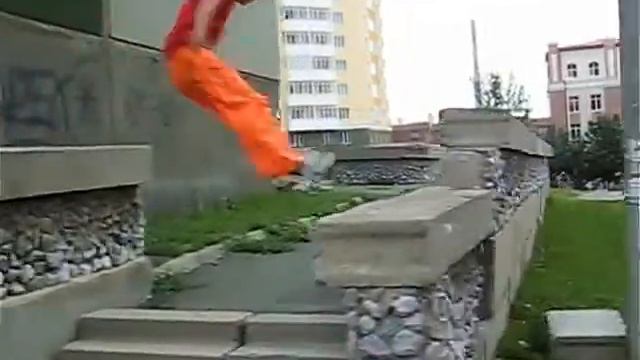 LivenUp.ru - MNT Spring 2012 смотреть онлайн