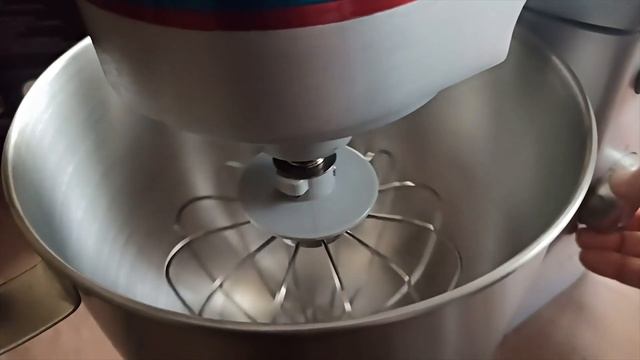 Karaca Muftak Şefi,Mutafak Karaca Multicast Chef Döküm Stand Mikser Red Muftak Şefi 1600W 5 Lt смотреть онлайн