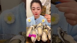 Китайцы едят на камеру / Chinees food Mukbang.