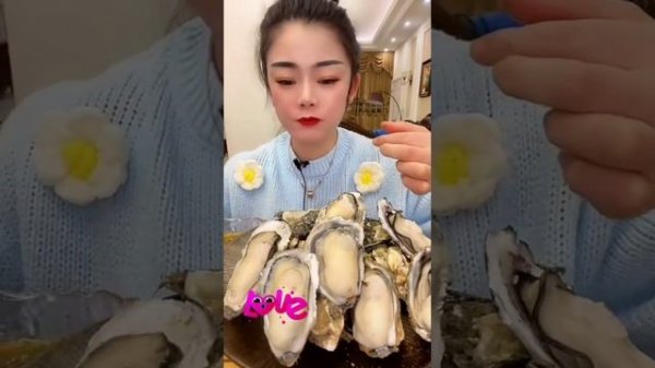 Китайцы едят на камеру / Chinees food Mukbang.