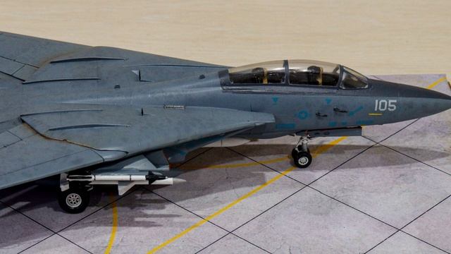 TOP GUN F14 TOMCAT USS NIMITZ