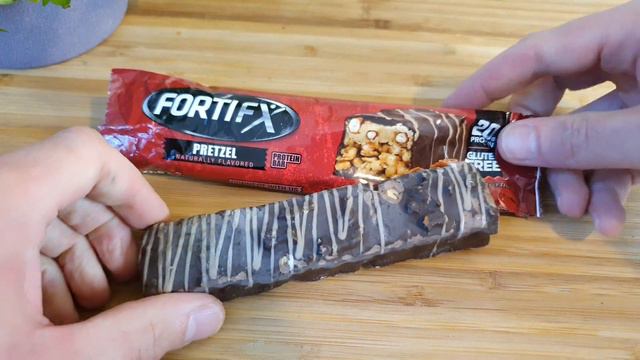 Forti FX Proteinriegel Pretzel | Könnte geil sein! | FoodLoaf смотреть онлайн