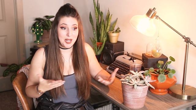 Ghost Plant (Graptopetalum Paraguayense) Care Guide For Beginners смотреть онлайн