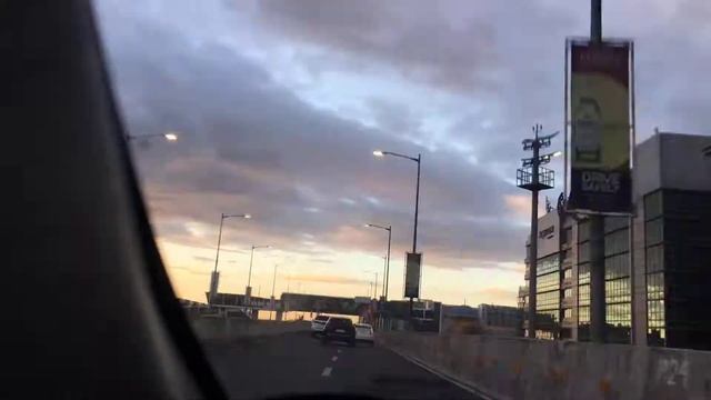 Time-lapse skyway stage 3 to terminal 2 departure смотреть онлайн