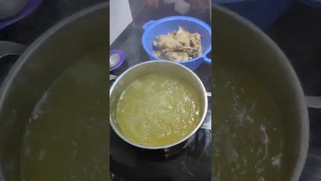 домашняя лапша на курином бульене ????