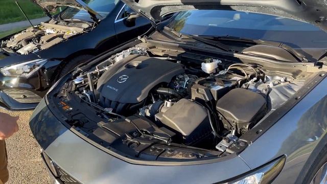 Coche Alemán VS Japones) MAZDA 3 SEDAN * MERCEDES BENZ CLA 200 смотреть онлайн