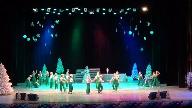 Танец Строители смотреть онлайн