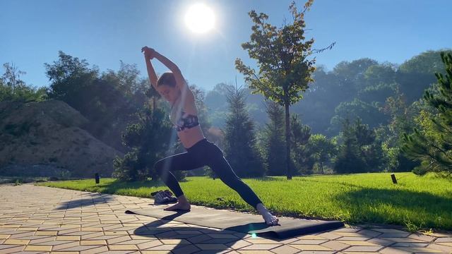 Быстрый СТРЕТЧИНГ перед тренировкой | Утренняя рутина смотреть онлайн