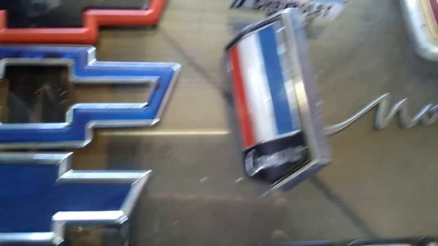 Car emblem collection - Moja kolekcja znaczków samochodowych i dekielków world hood ornament badge смотреть онлайн