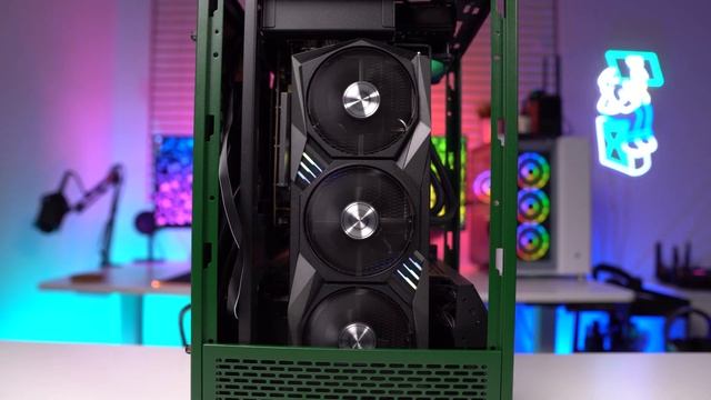 Thermaltake The Tower 100 Racing Green Edition! смотреть онлайн