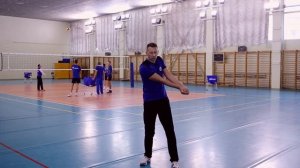 Волейбол: приём мяча