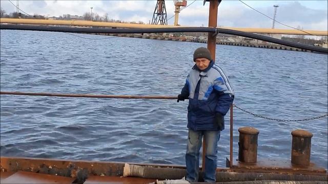 Водолазная работа. Поднять утонувший плавучий док. Часть первая. смотреть онлайн
