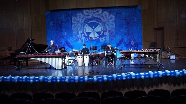 «Импровизация» Исполняют: Стадух Илья(маримба) Мишанов Антон(перкуссия) Федотов Роман(ханг) смотреть онлайн