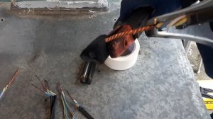 Сварка медных проводов графитом.