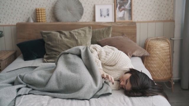 "Дайте капельку добра!" Стихотворение о добре и зле. Автор и исполнитель: Татьяна Шади смотреть онлайн