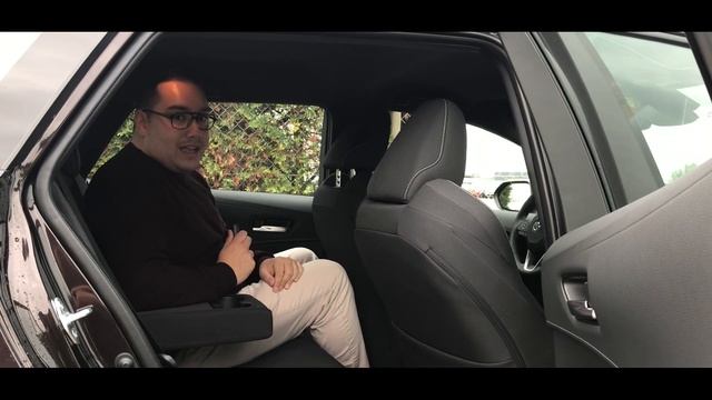 Review: Toyota Corolla TS 1.8 Hybrid - onvermijdbaar смотреть онлайн